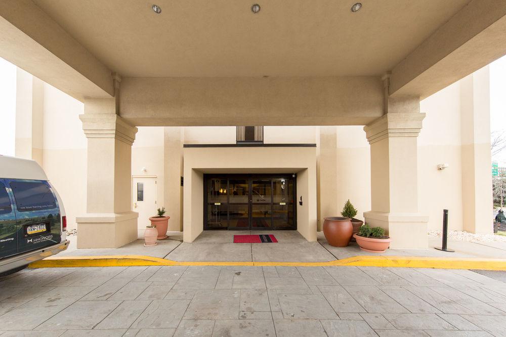 Hampton Inn Plymouth Meeting Buitenkant foto