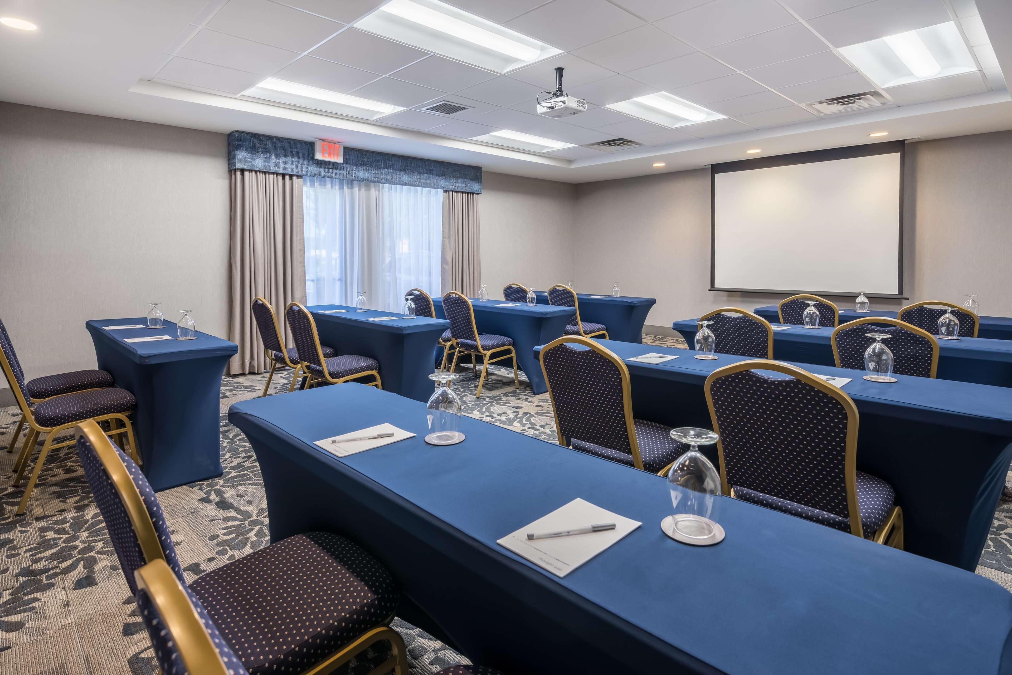 Hampton Inn Plymouth Meeting Buitenkant foto