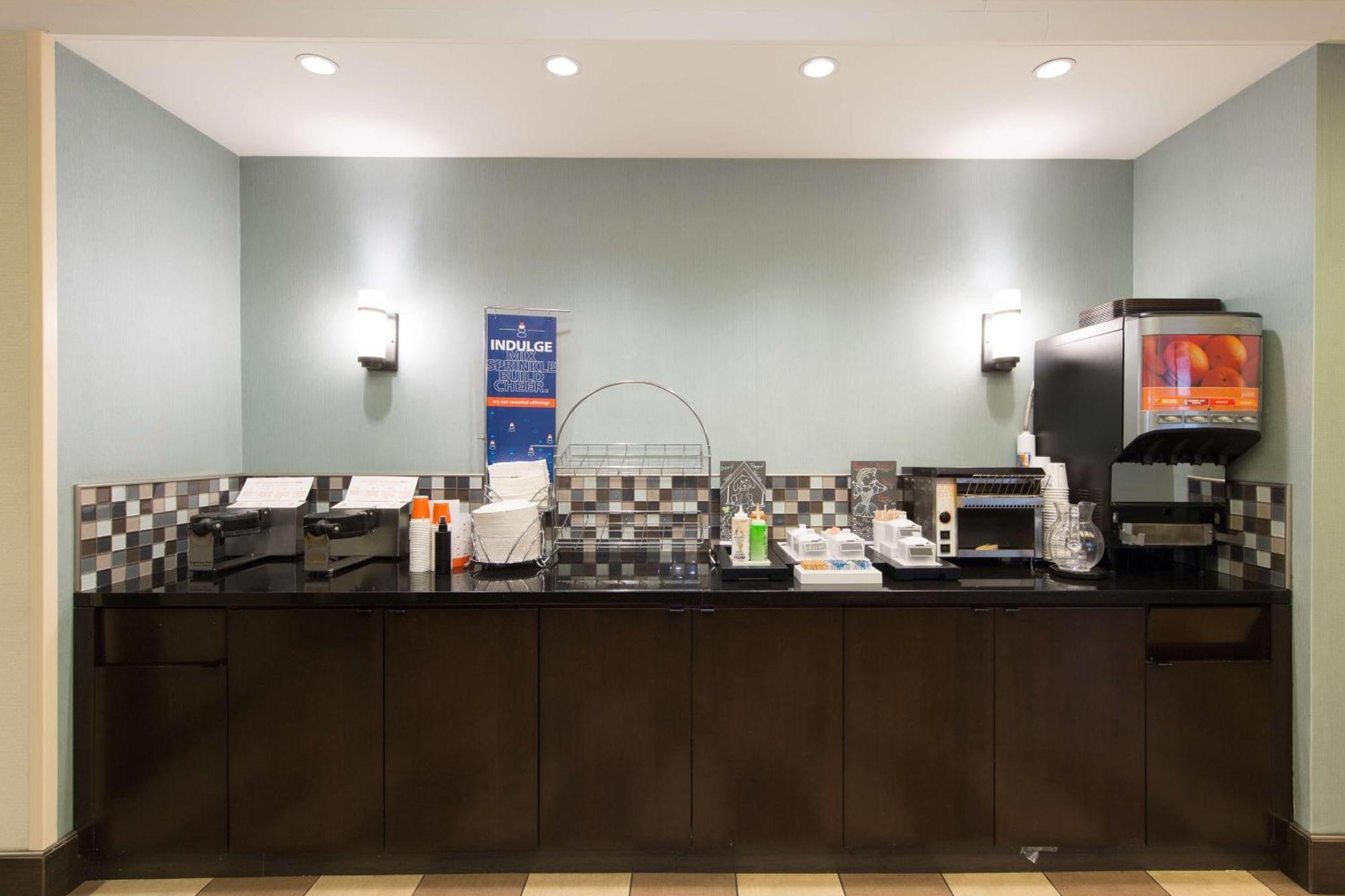 Hampton Inn Plymouth Meeting Buitenkant foto