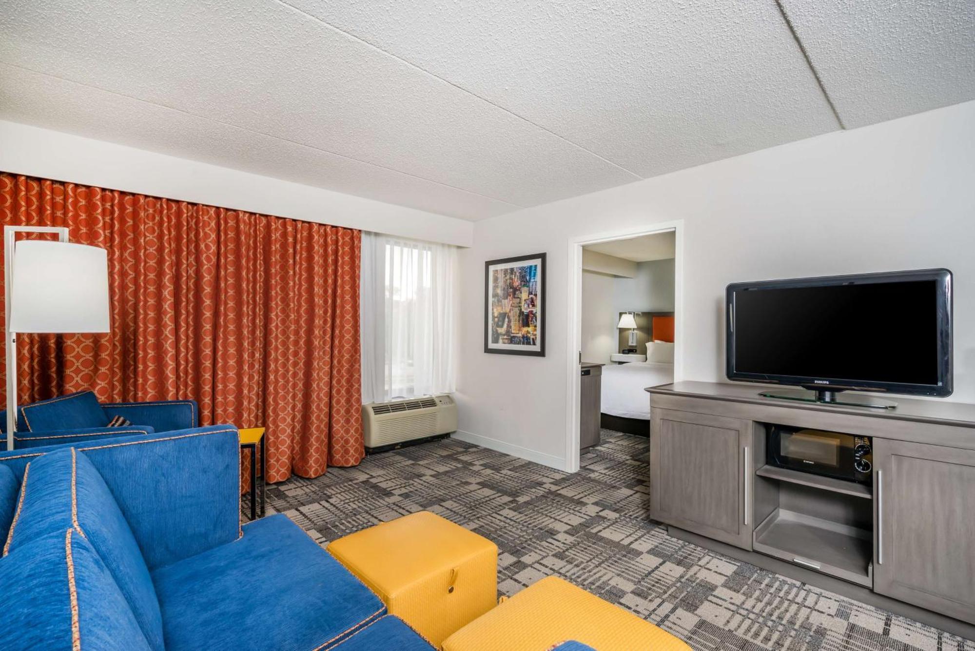 Hampton Inn Plymouth Meeting Buitenkant foto